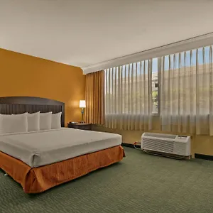 Hotel Airport Hotel, Trademark Collection By Wyndham, Honolulu